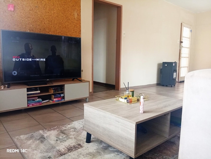 1 Bedroom Property for Sale in Westdene Free State